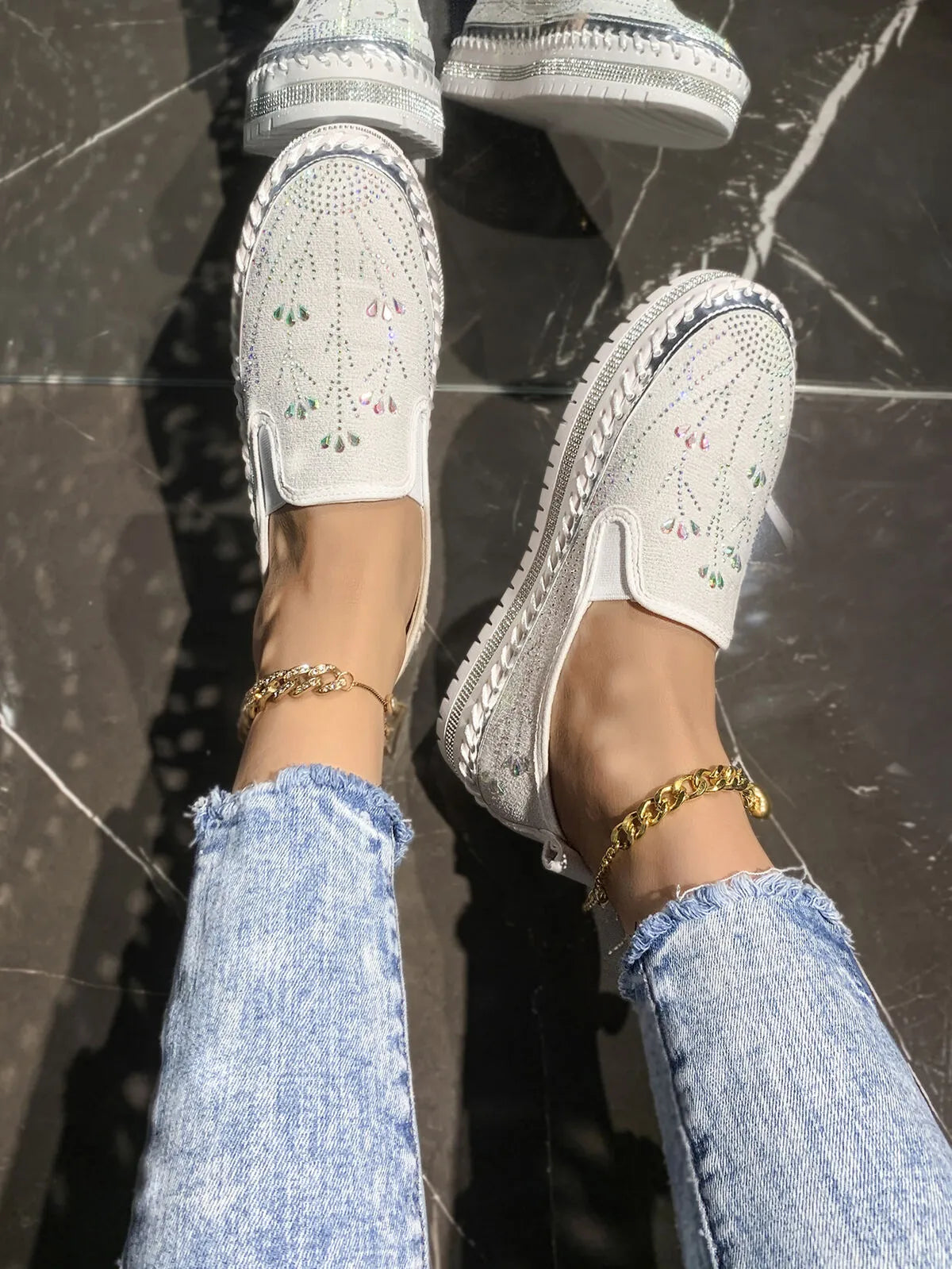 b9ba129e25564872ac56ef81f642b207-Max-Origin